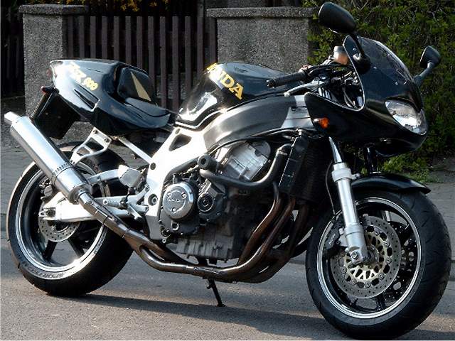 Honda CBR 900RR Fireblade